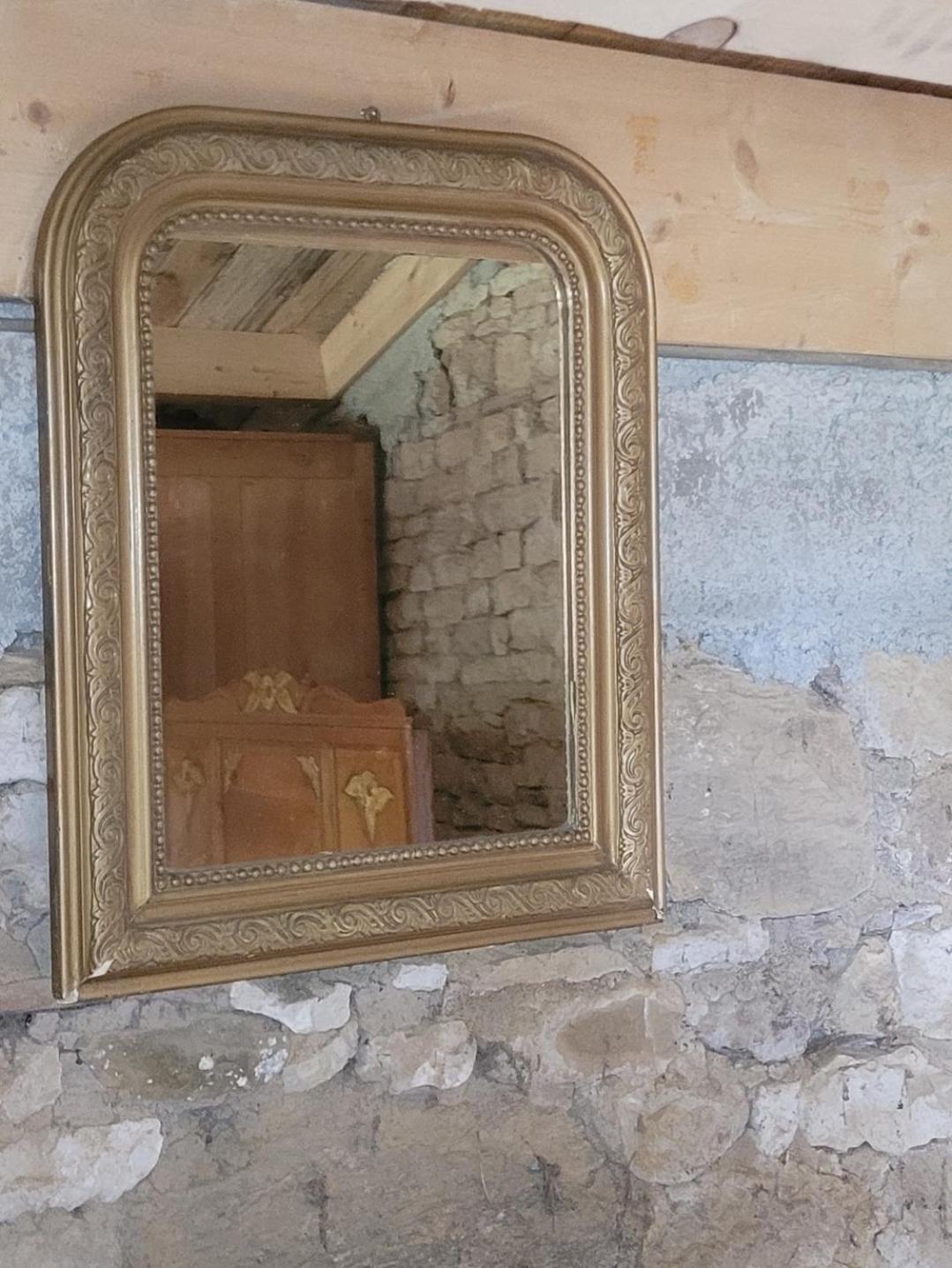 Nuit Insolite, Chambre Au Dessus D'Une Etable La Chapelle-Themer Luaran gambar