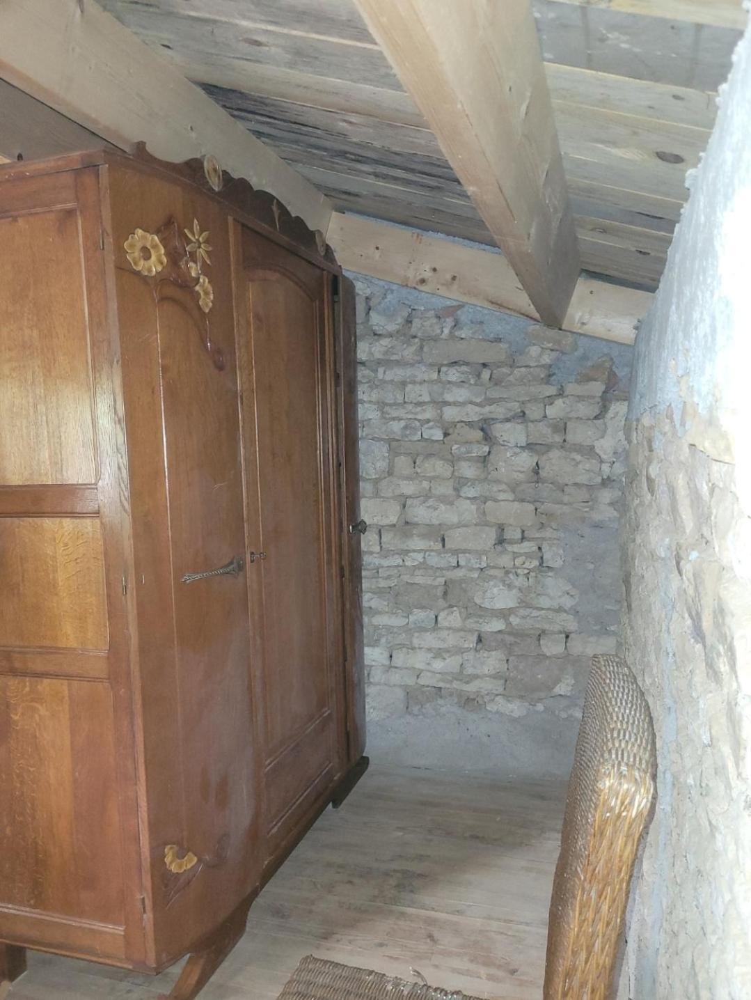 Nuit Insolite, Chambre Au Dessus D'Une Etable La Chapelle-Themer Luaran gambar